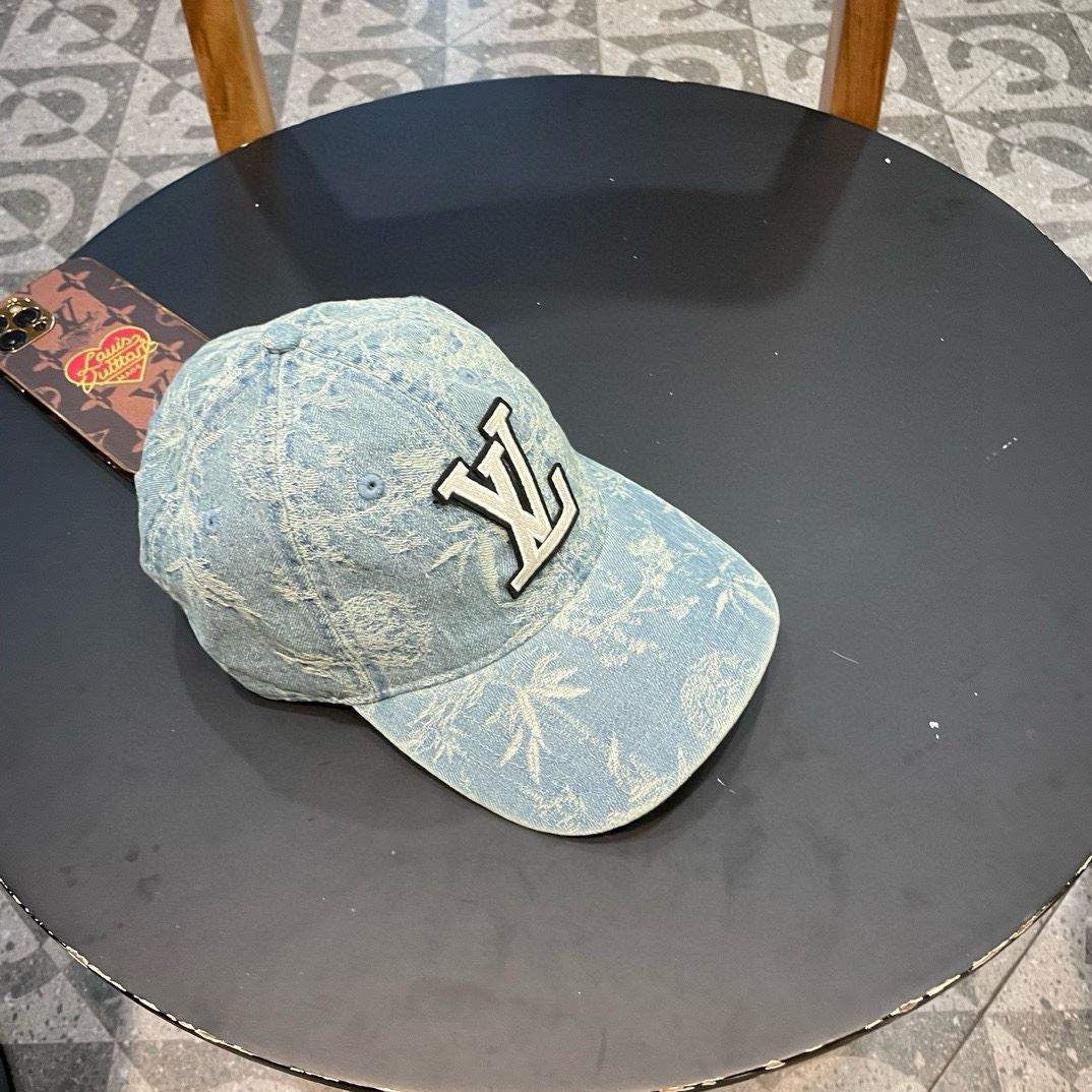 Louis Vuitton Caps